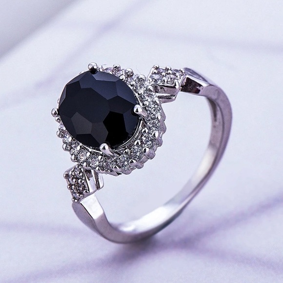 S925 Sterling Silver & Black CZ Ring - Picture 4 of 4